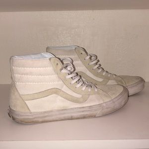 Vans Sk8-Hi- two tone white and cream suede